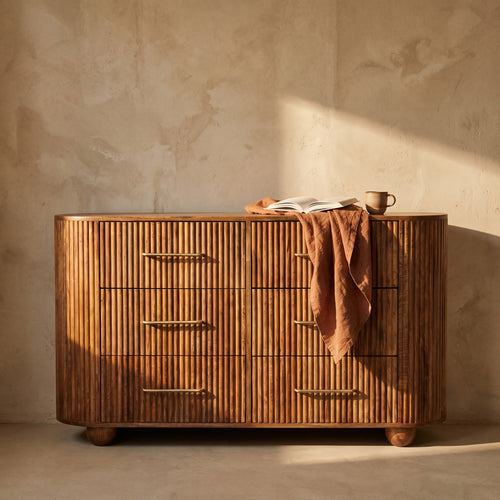 Dagur Solid Wood Chest of Drawers