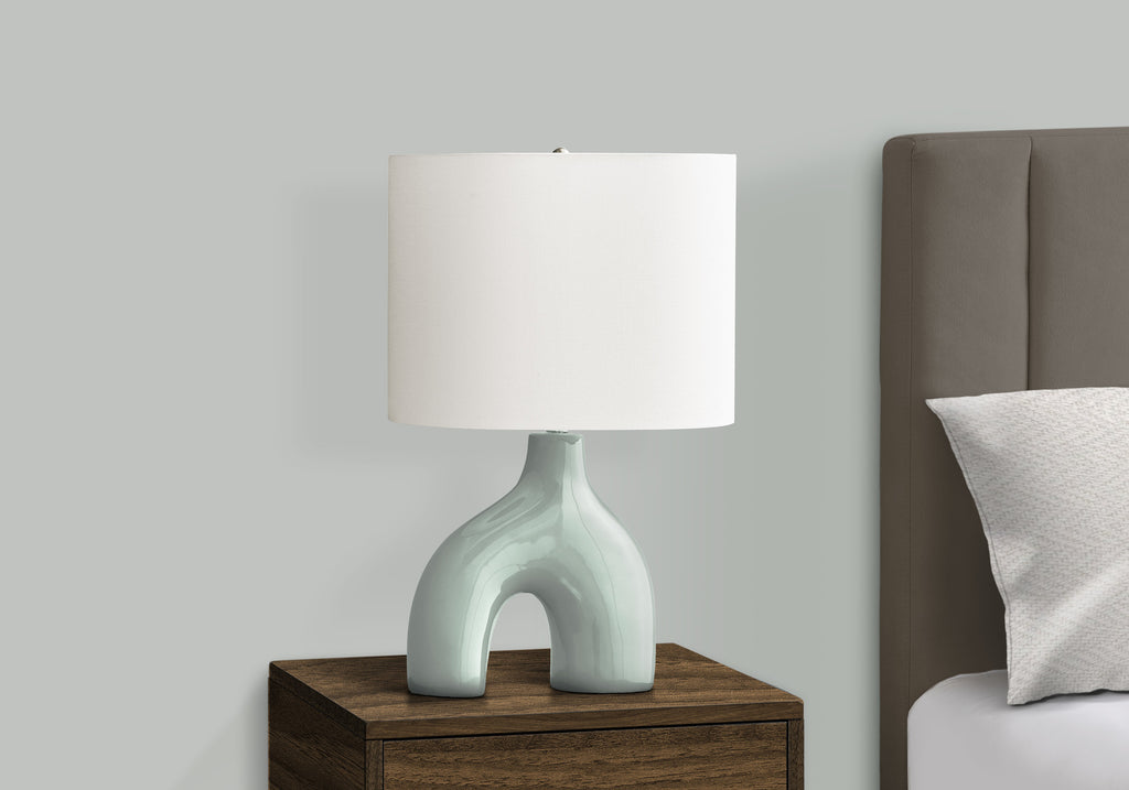 Vigdise Ceramic Table Lamp