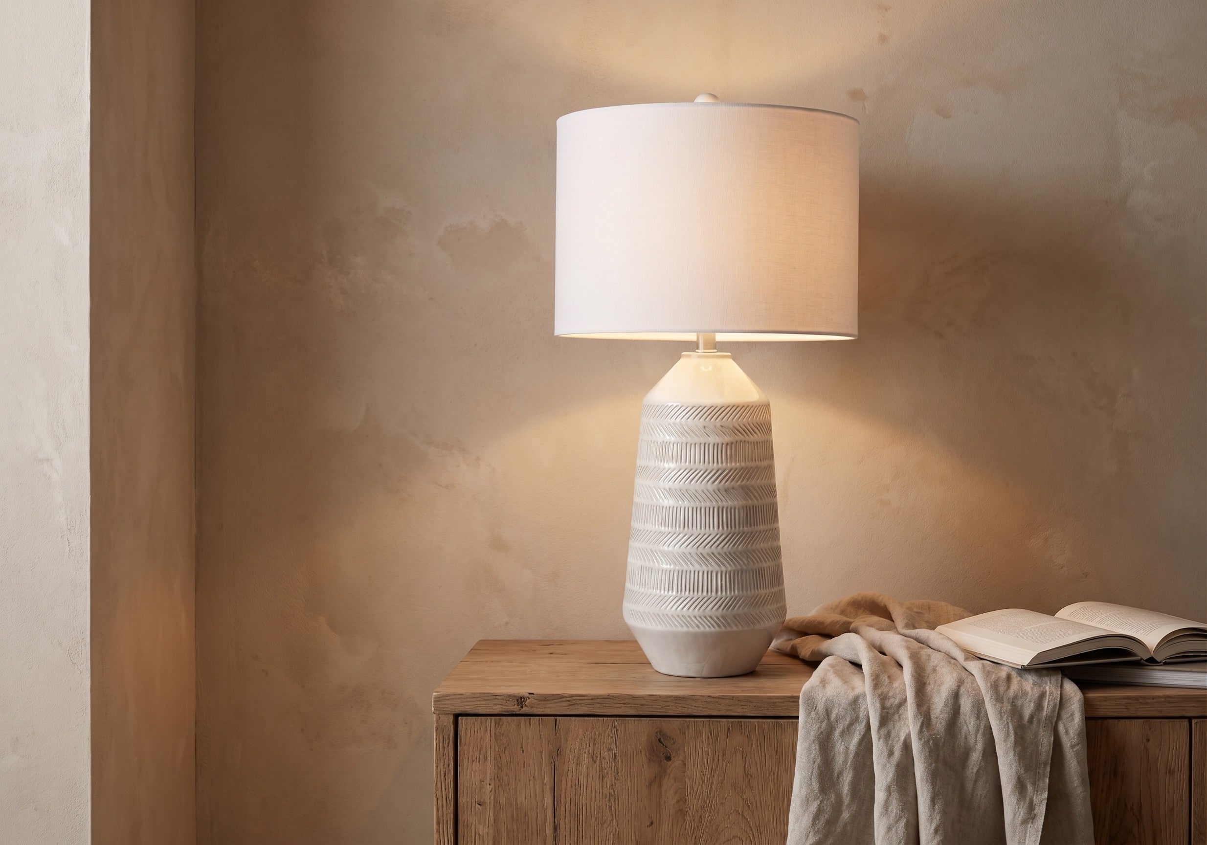 Askel Table Lamp
