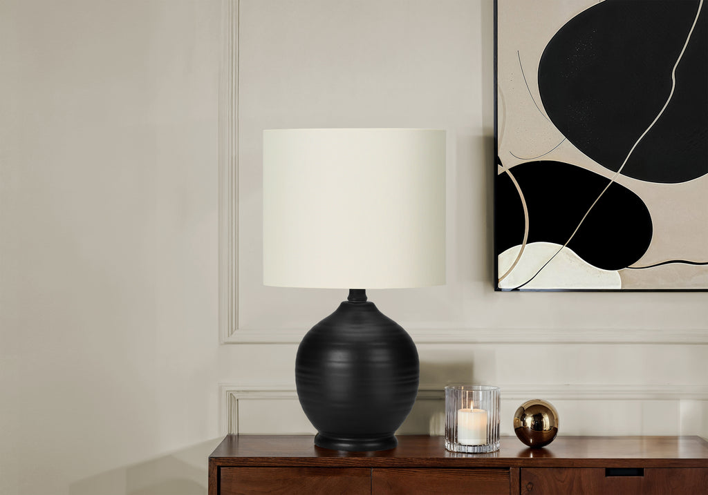 Kaj Ceramic Table Lamp