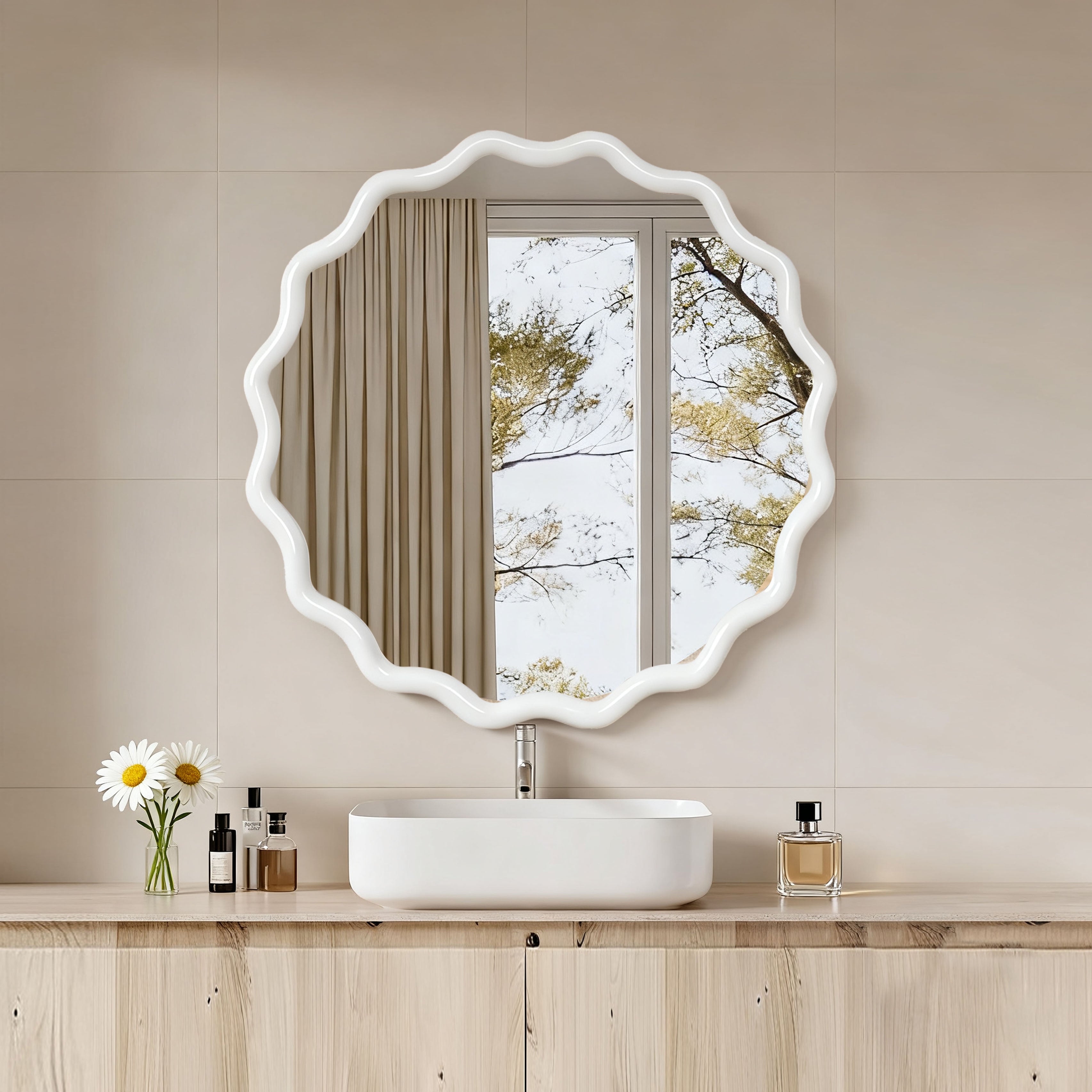 Grete Wavy Wall Mirror