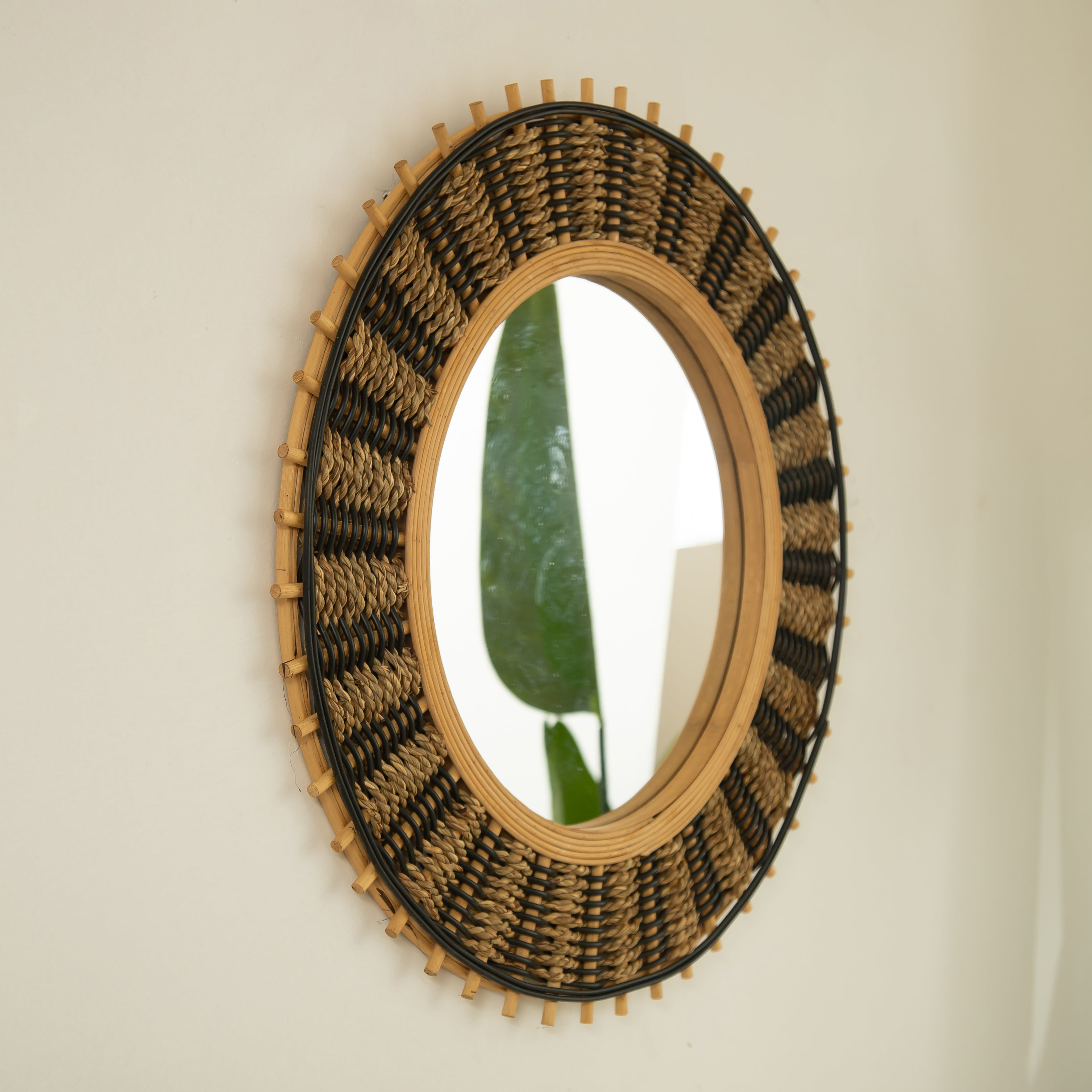 Gudrun Round Wall Mirror