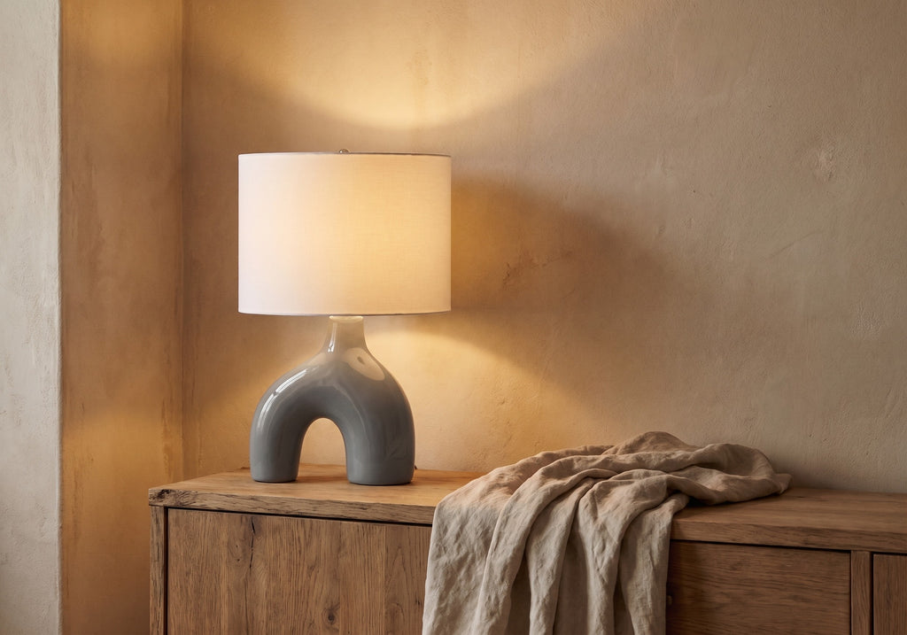 Ulvhilde Ceramic Table Lamp