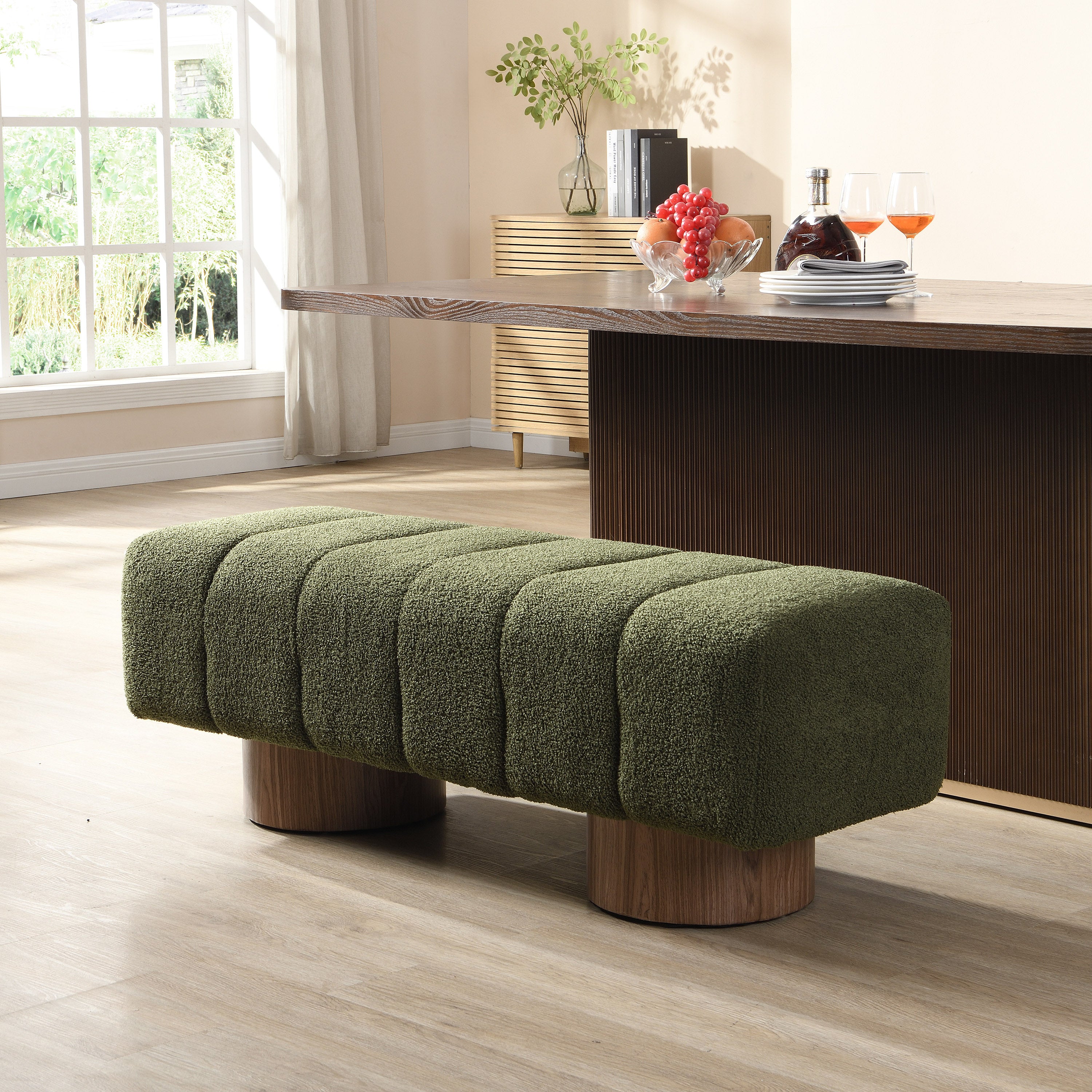 Birgit Boucle Bench