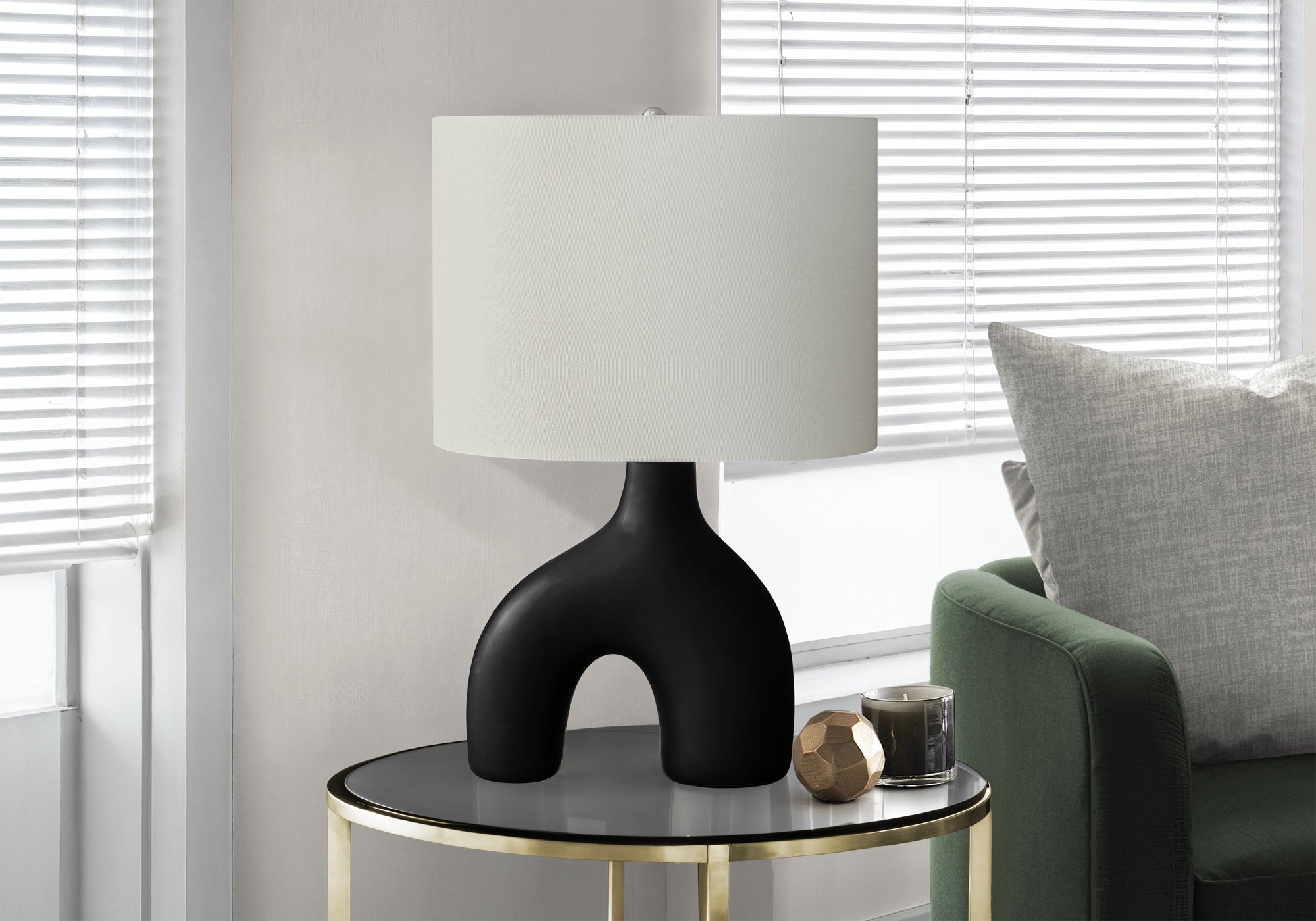 Runhild Ceramic Table Lamp