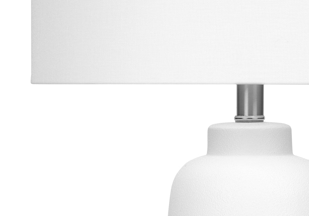 Bera Ceramic Table Lamp