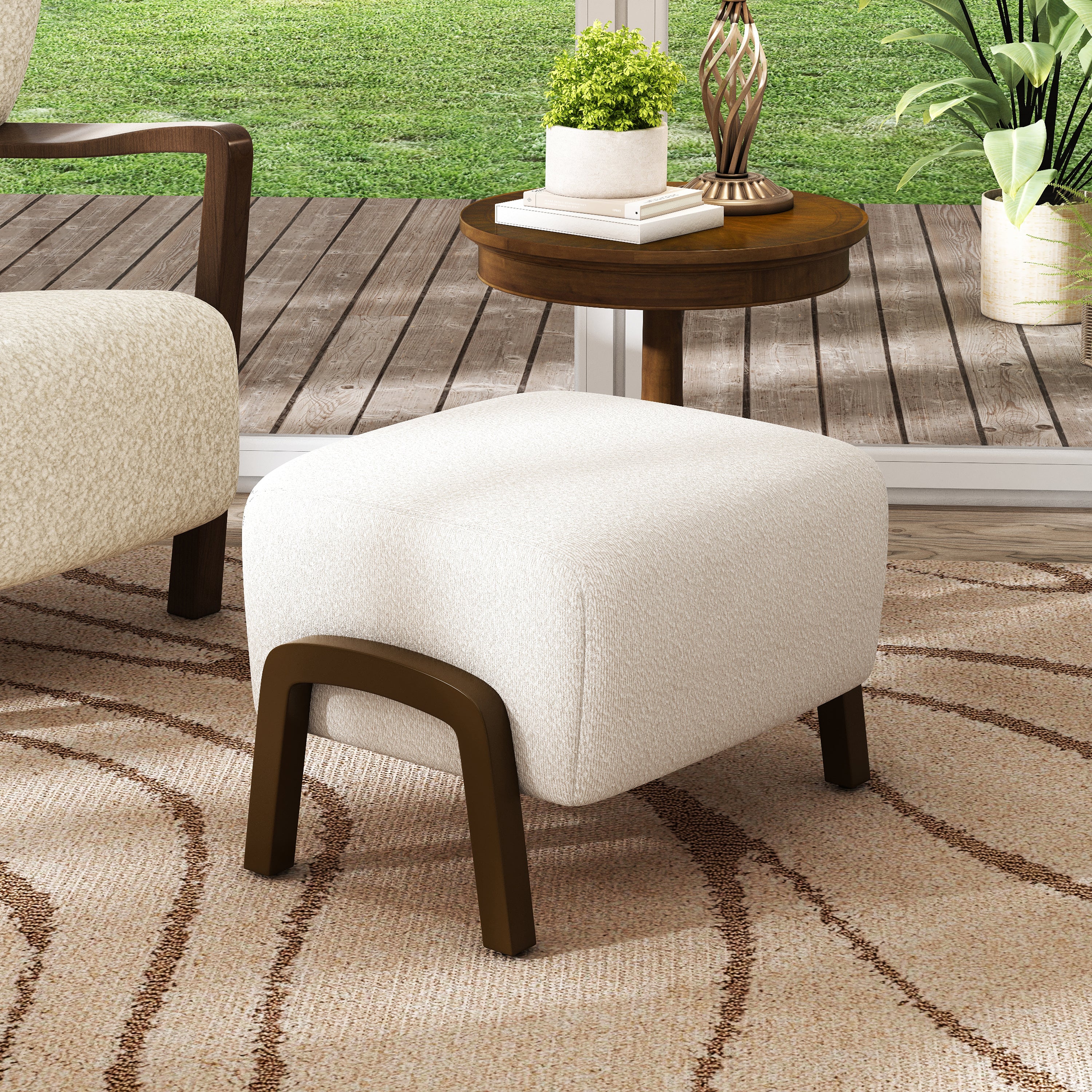 Quen Boucle Ottoman
