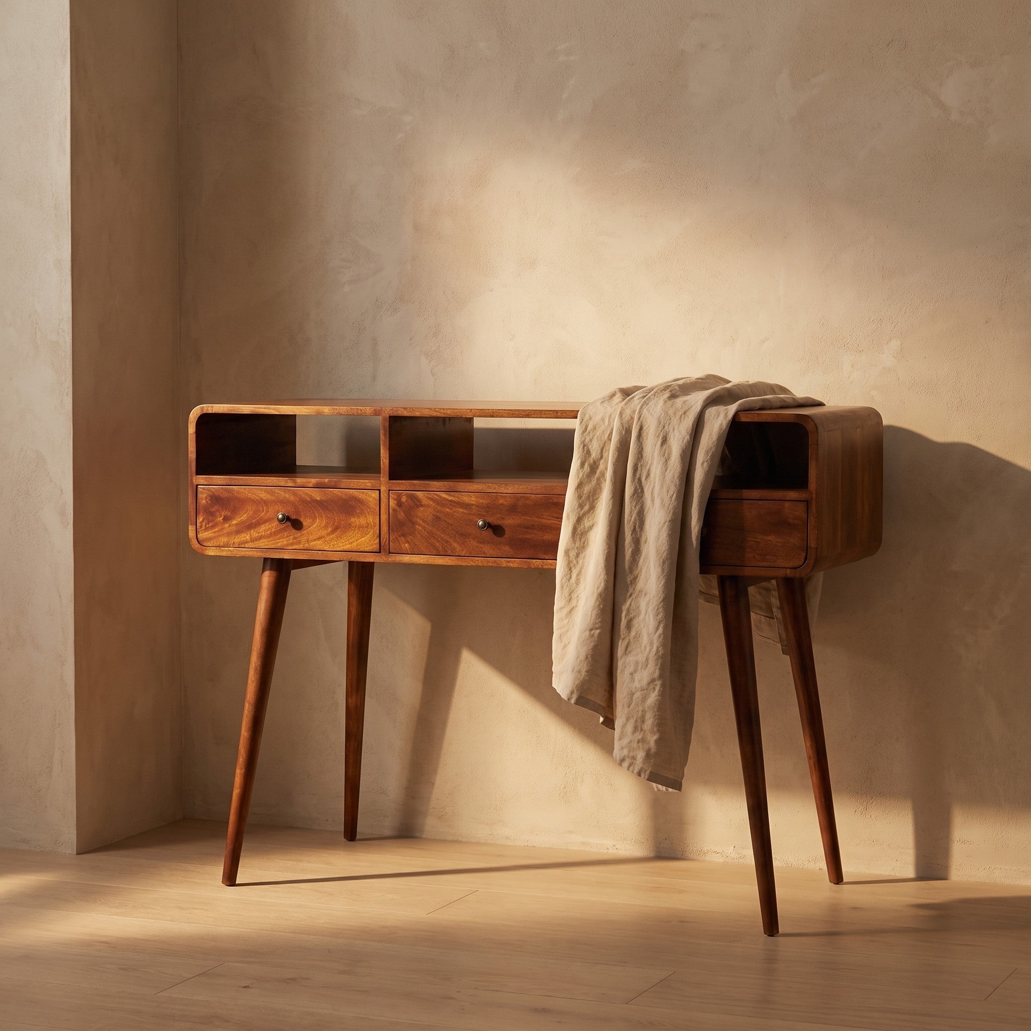 Tarjei Curved Chest of Drawers
