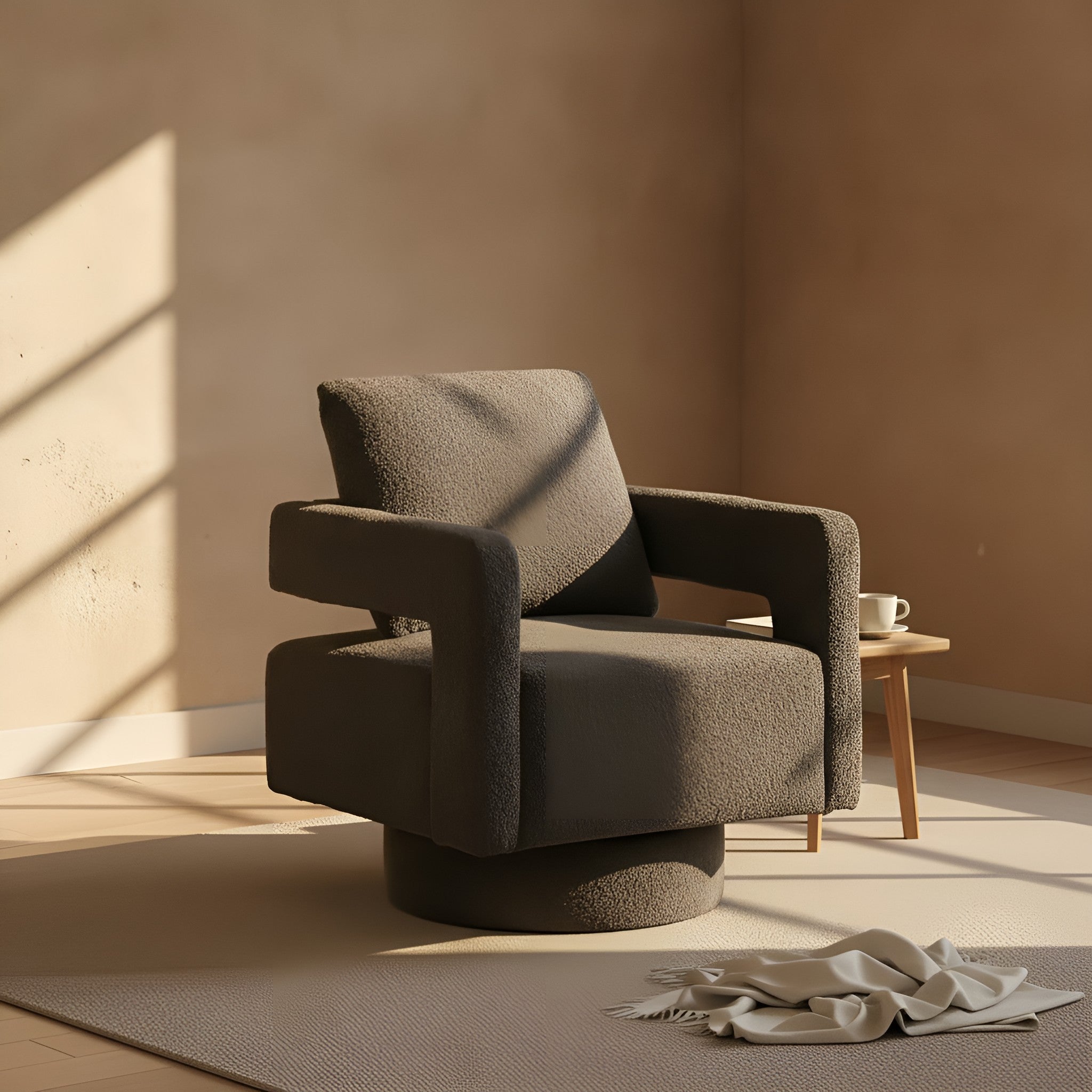 Oda Boucle Swivel Chair