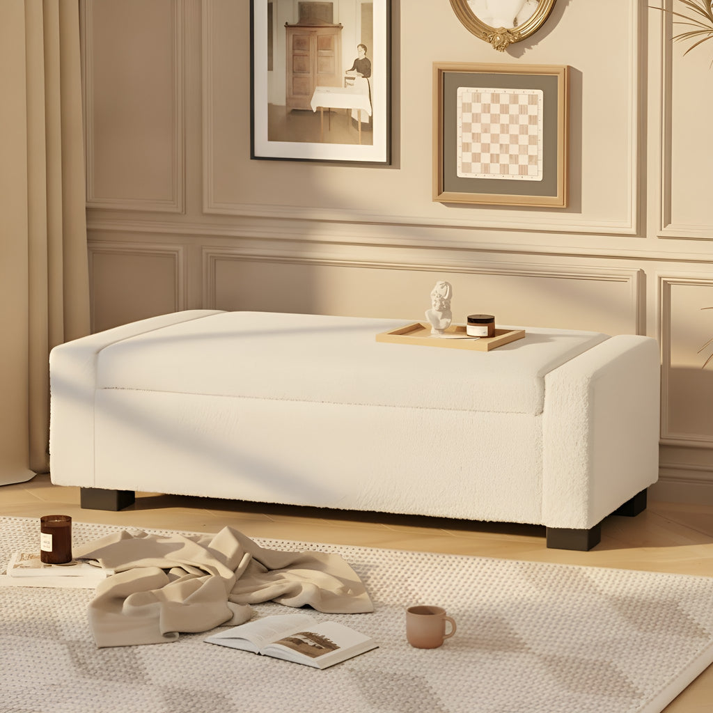 Jeppe Storage Boucle Ottoman