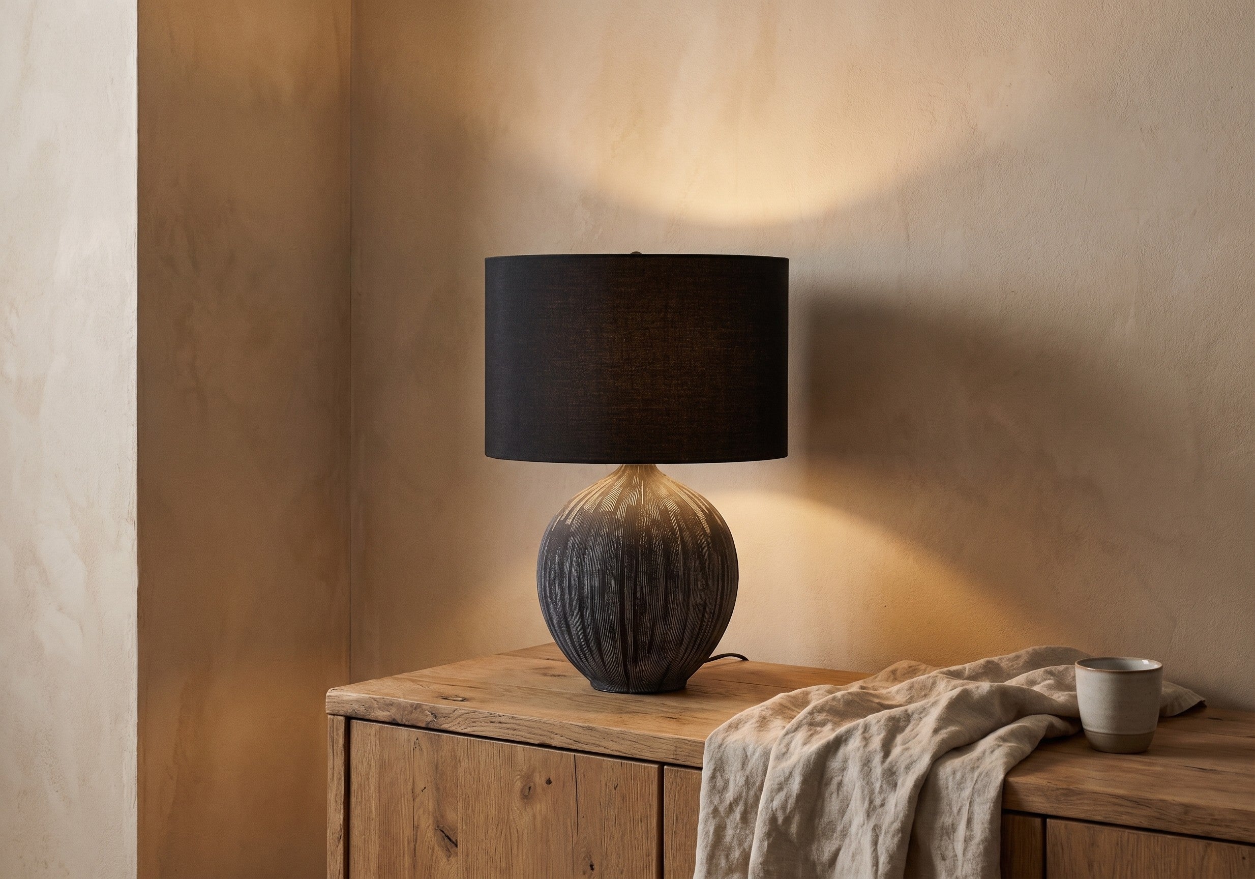 Jokum Ceramic Table Lamp