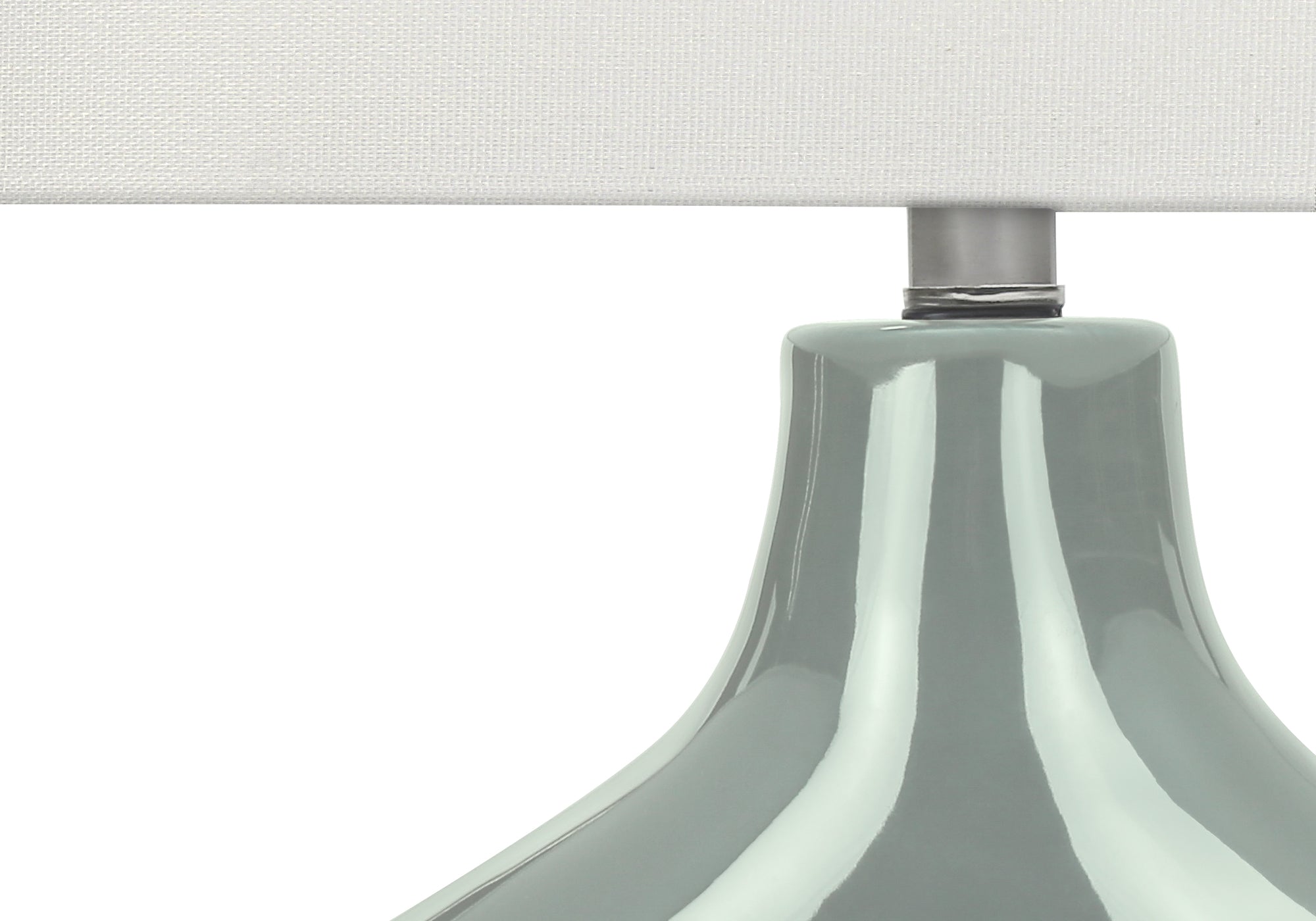 Vigdise Ceramic Table Lamp