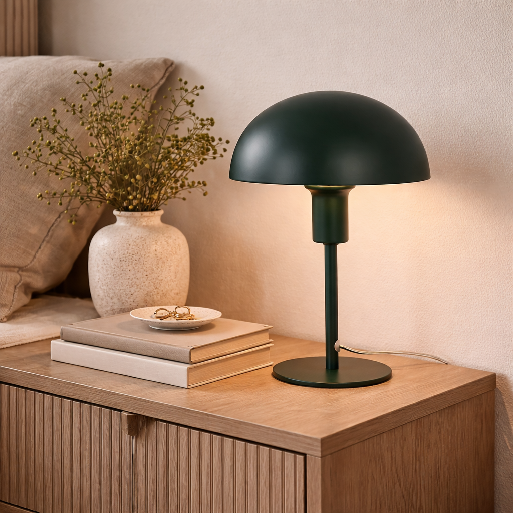 Compacte Tafellamp Met Ronde Kap En Moderne Vorm