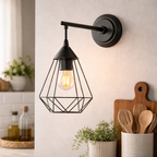 Wandlamp Met Taps Toelopende Draadkap