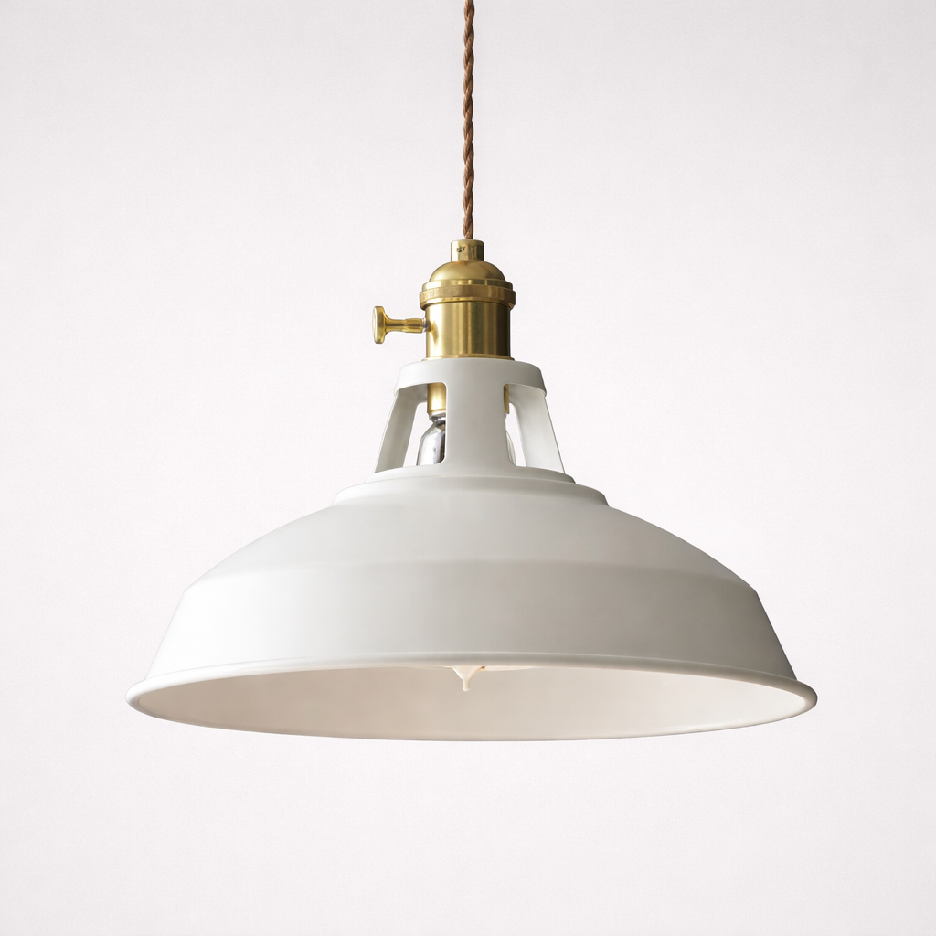 Retro loftslampe med industriel metalfinish