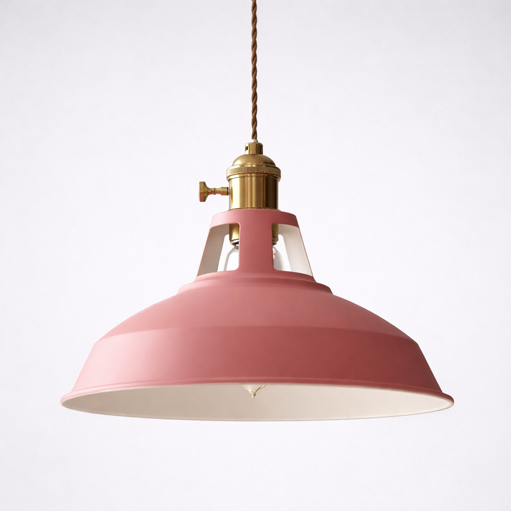Retro loftslampe med industriel metalfinish