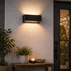 Matzwarte Wandlamp Met Gerichte Lichtbundel