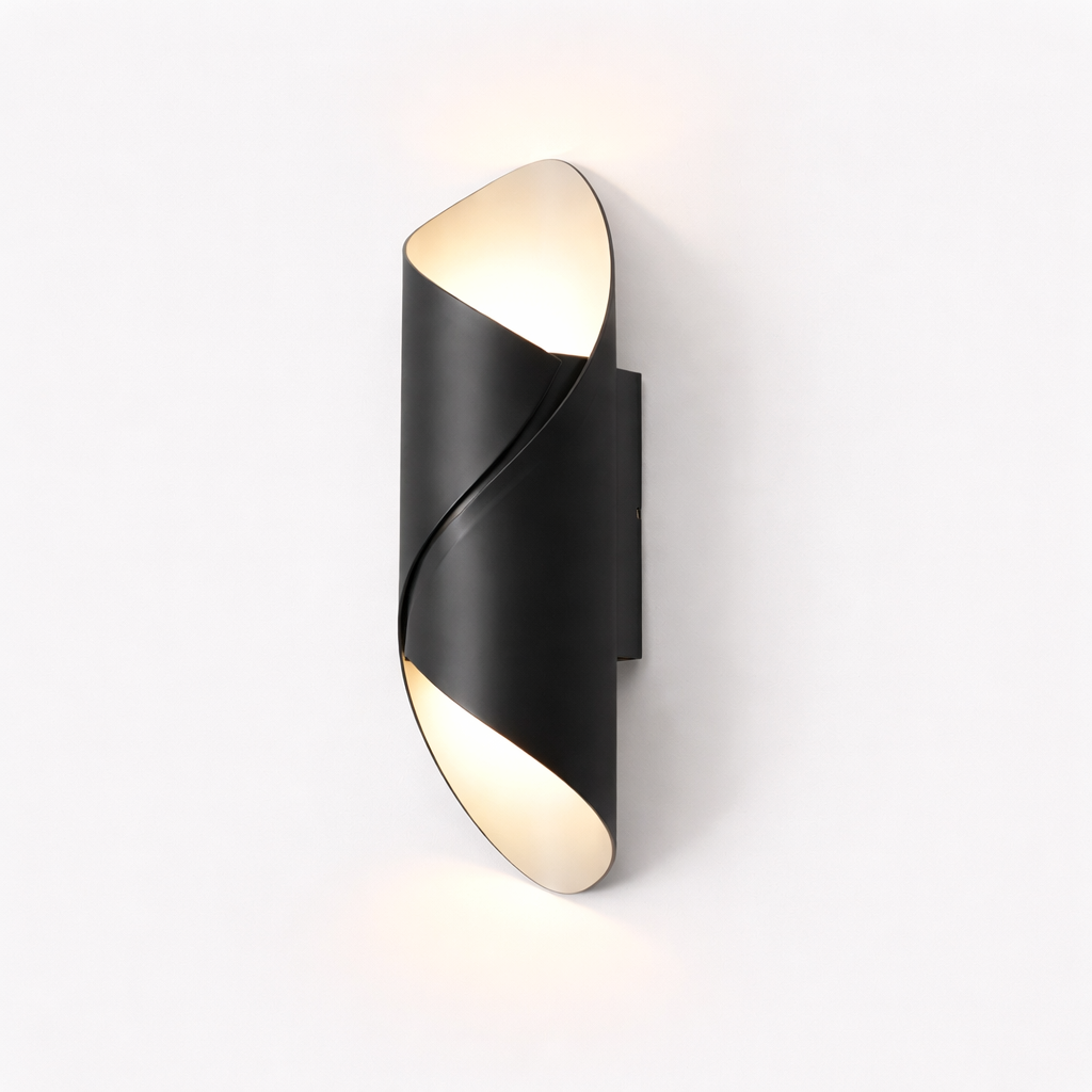 Outdoor wall fixture for facade mounting