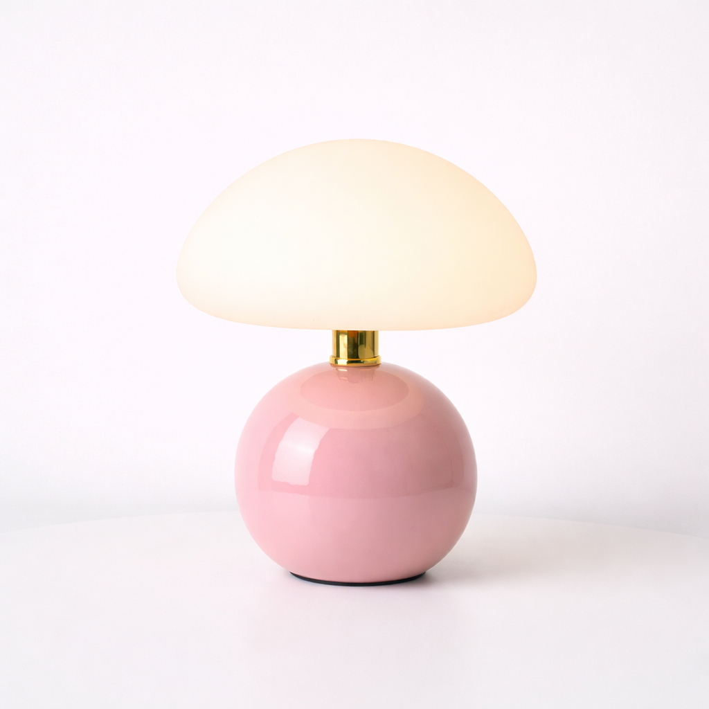 Svampeformet Bordlampe i Kremfarvet Finish