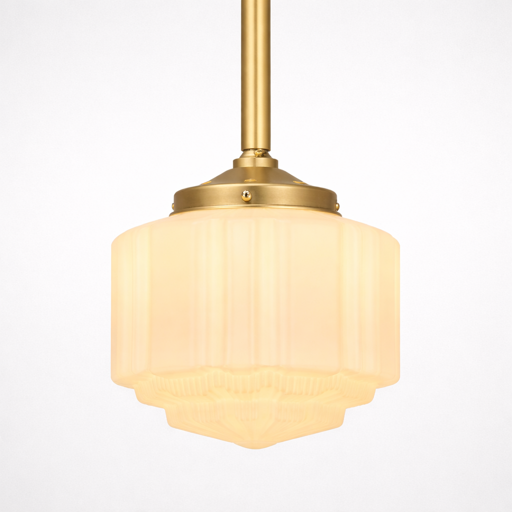 Hanglamp Met Deco Glazen Kap En Tijdloos Ontwerp