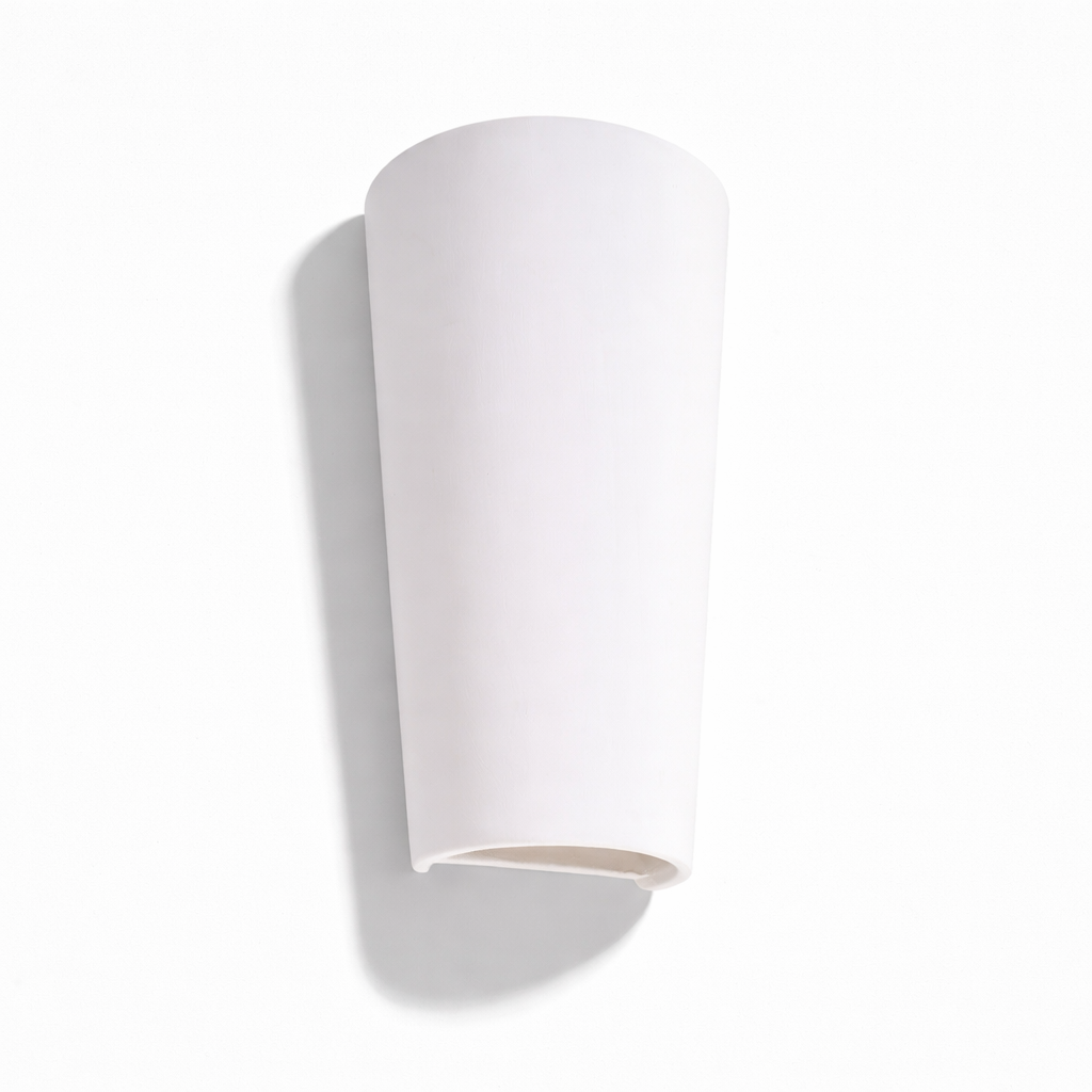 Wandlamp Met Cilindrische Vorm En Gerichte Lichtbundel