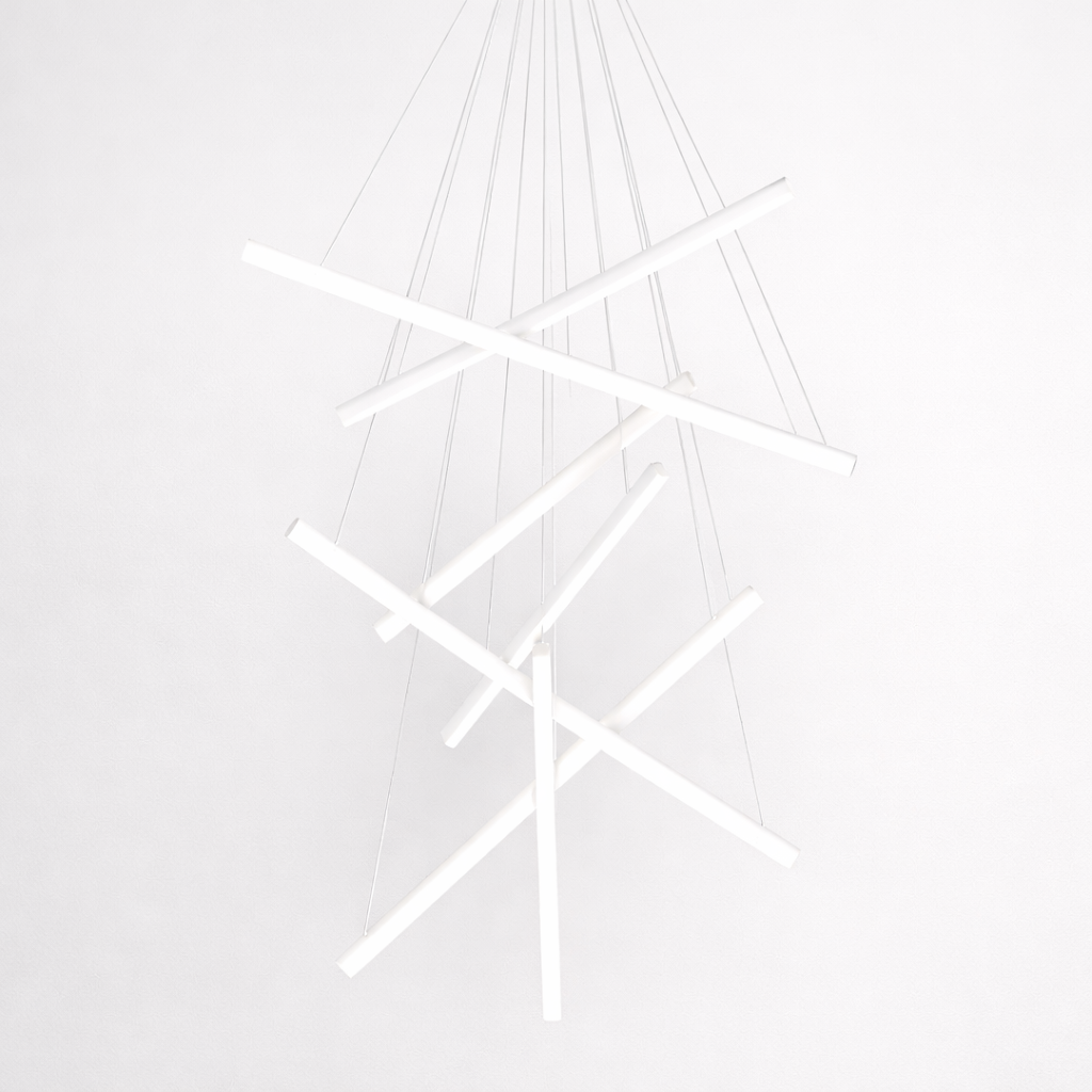 Hanglamp Voor Trapruimte Met Verticale Lichtlijn