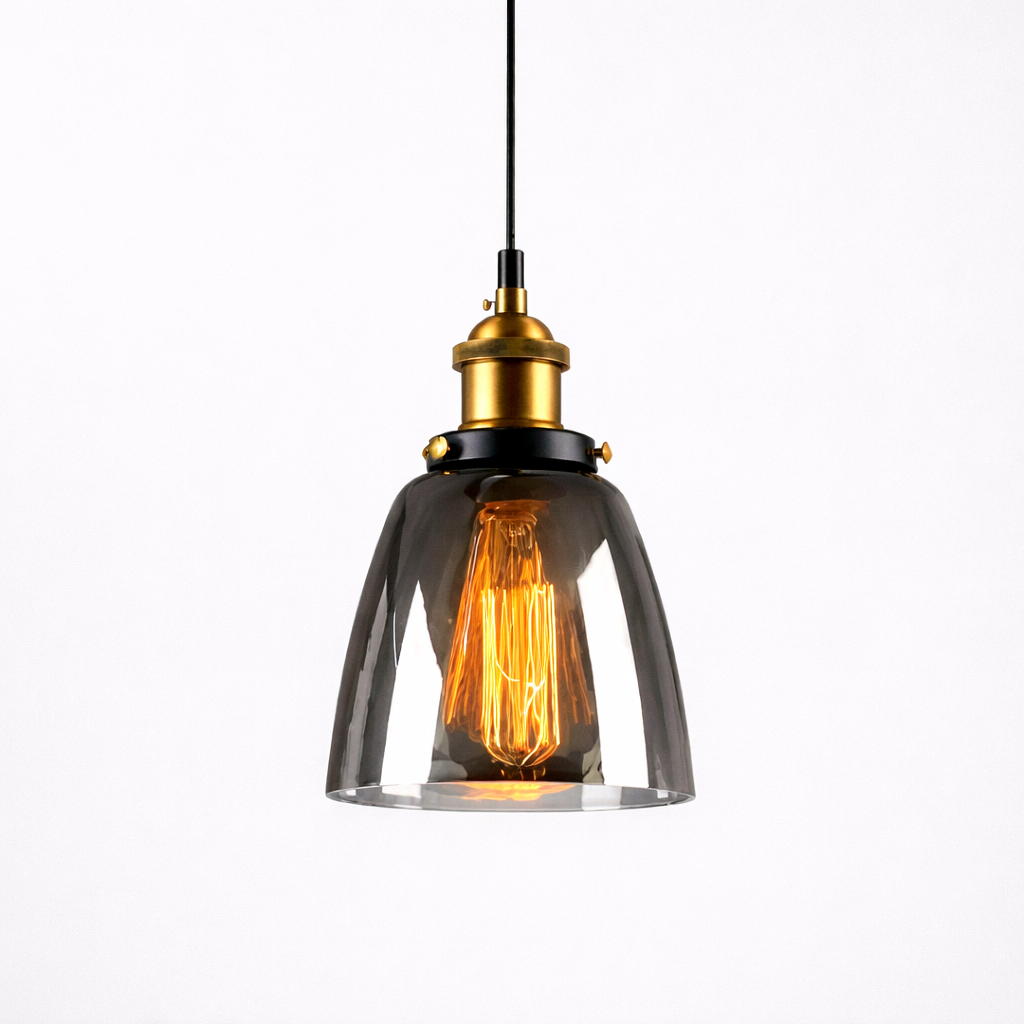 Pendellampe Med Røget Glas Og Moderne Udtryk