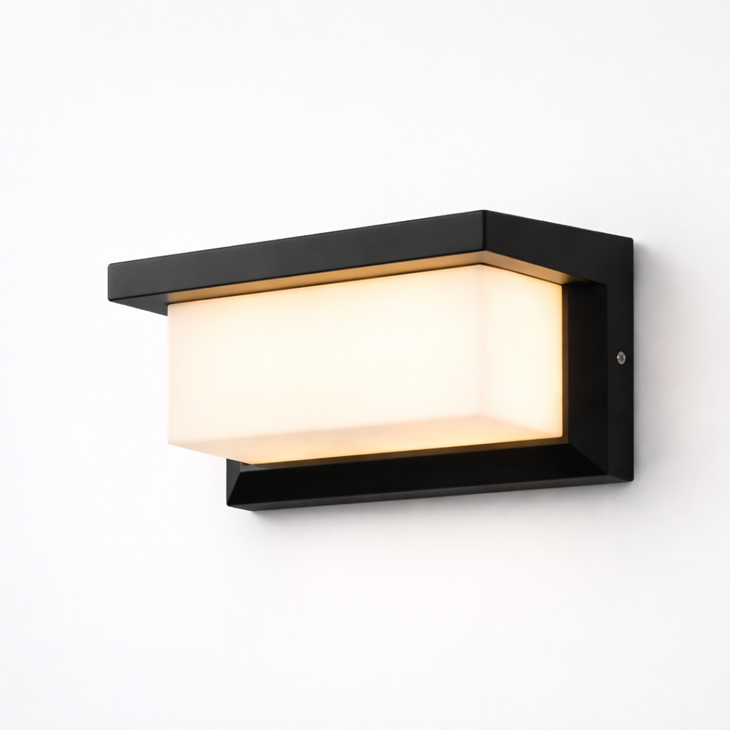 Sensorlampe til indendørs brug med automatisk lysaktivering